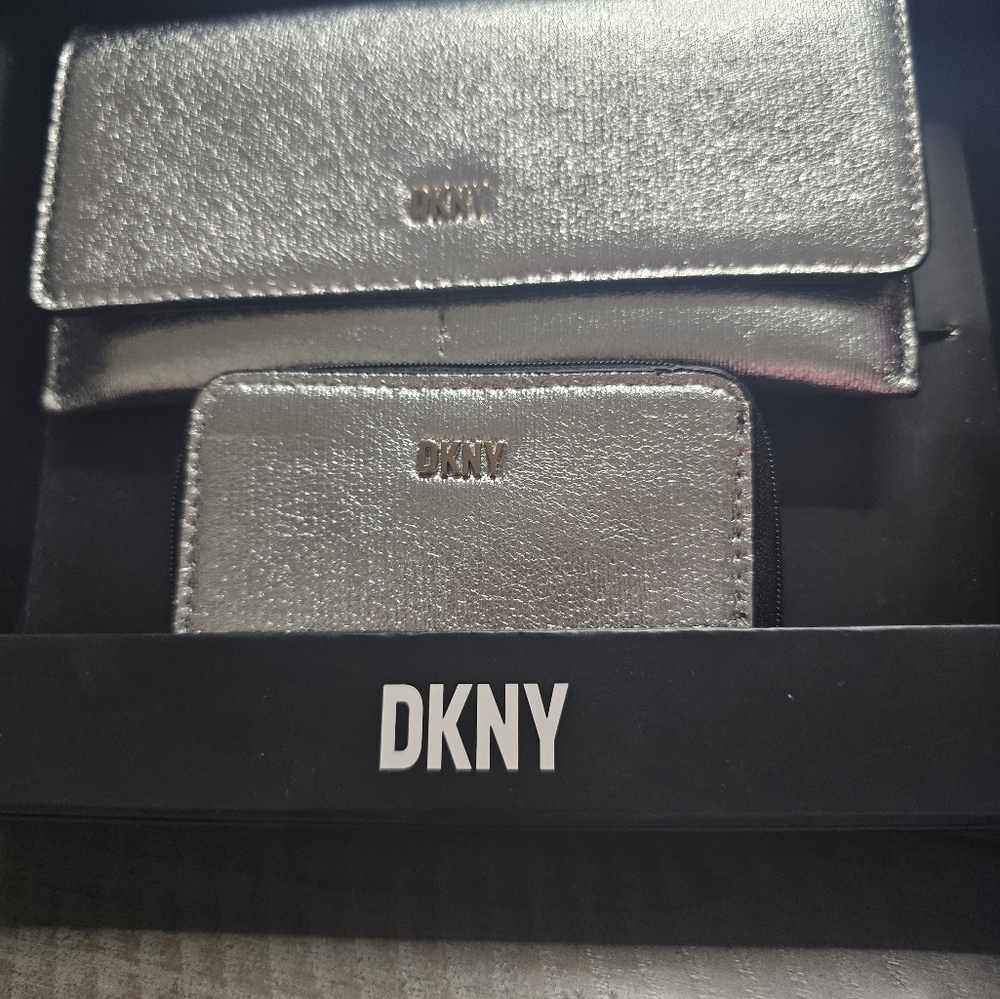 DKNY Silver Women's Wallet